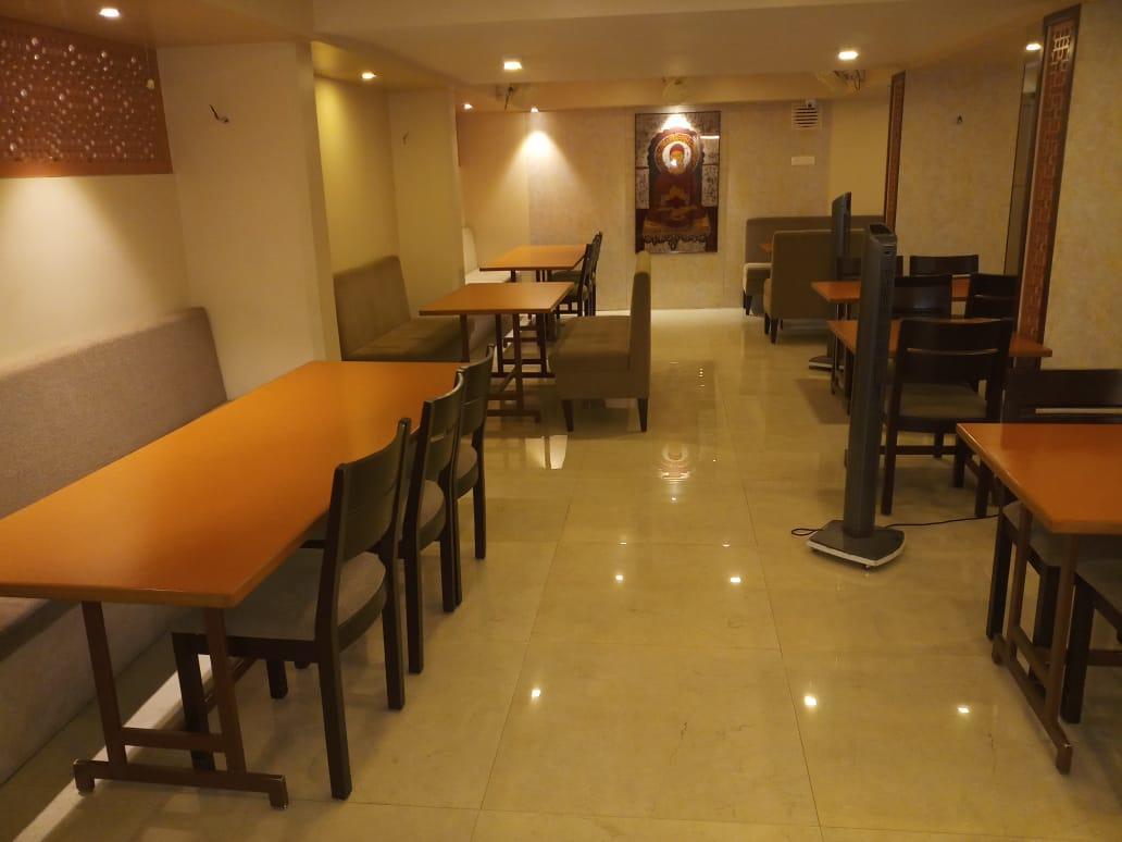 Hotel Swaroop Пуне Екстер'єр фото